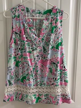 crown & ivy Pink, Green, Blue Paisley Sleeveless Top Crochet Trim S Cottagecore